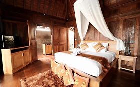 Bumbung Sari Villa